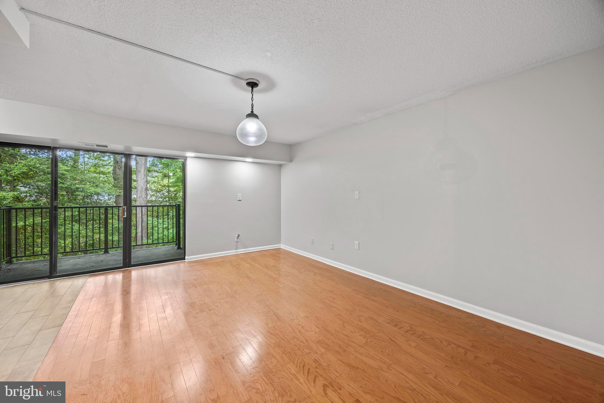 2216 CASTLE ROCK SQUARE 12C