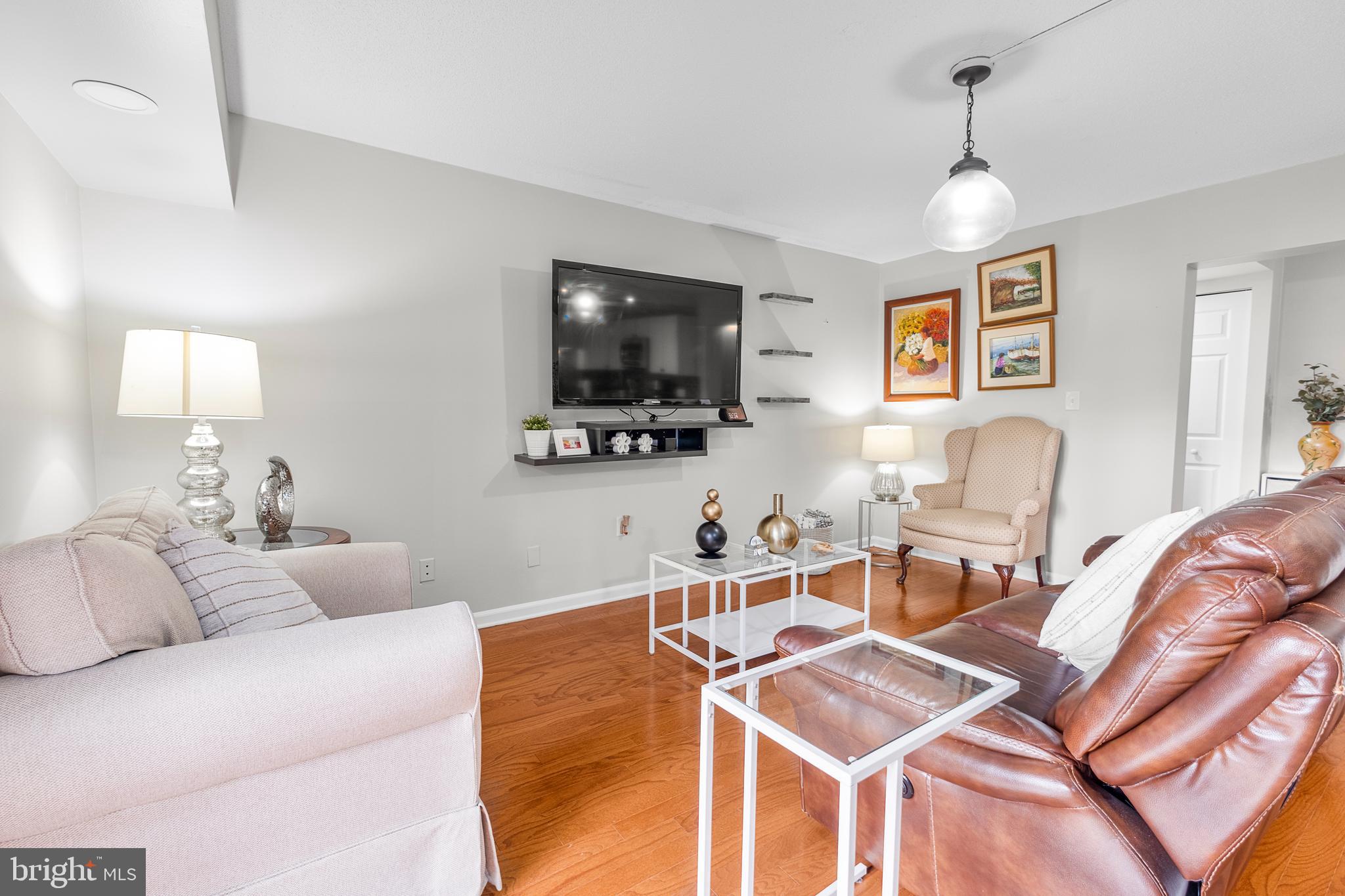 SHADOWOOD - Residential