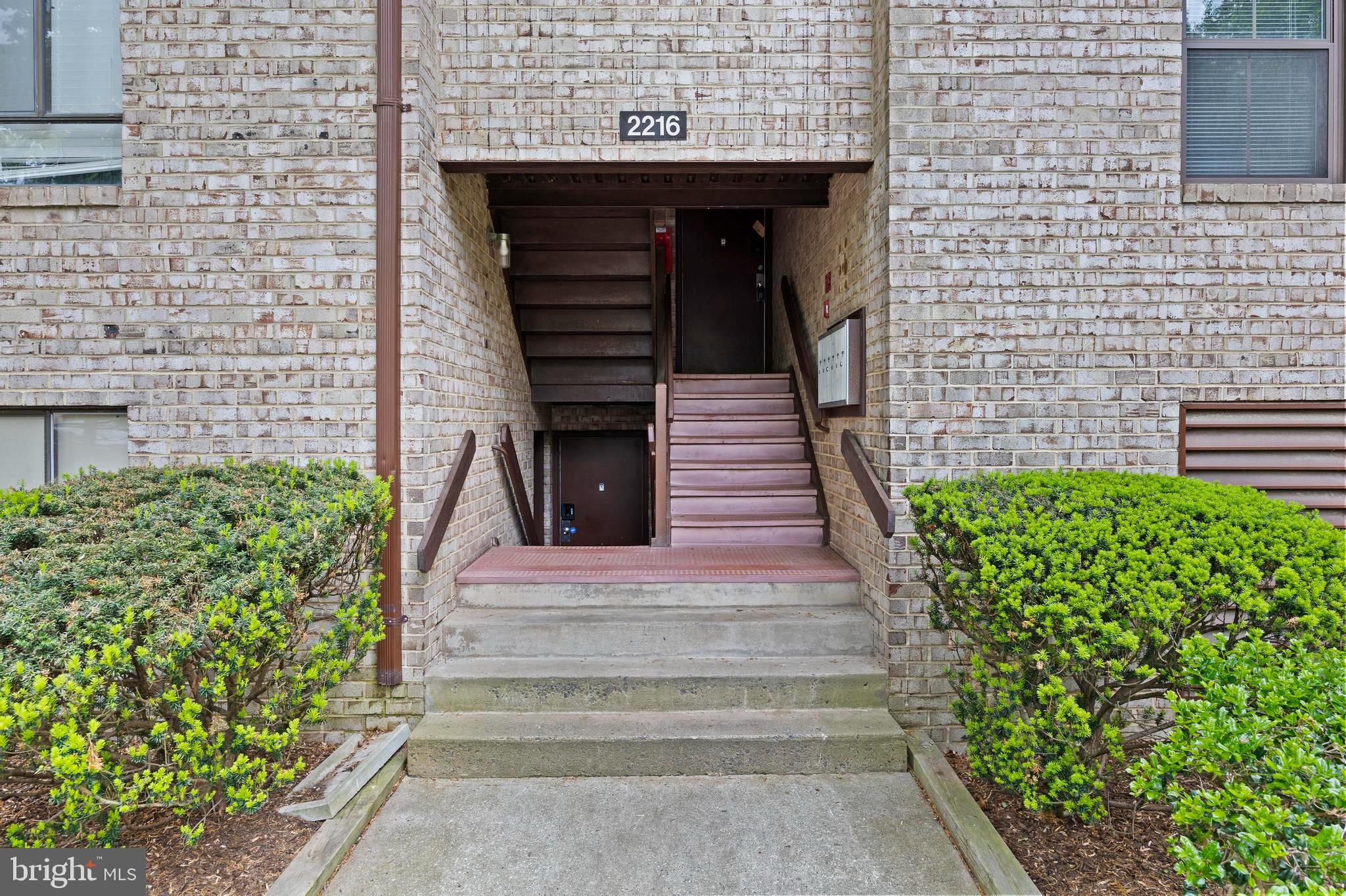 2216 CASTLE ROCK SQUARE 12C