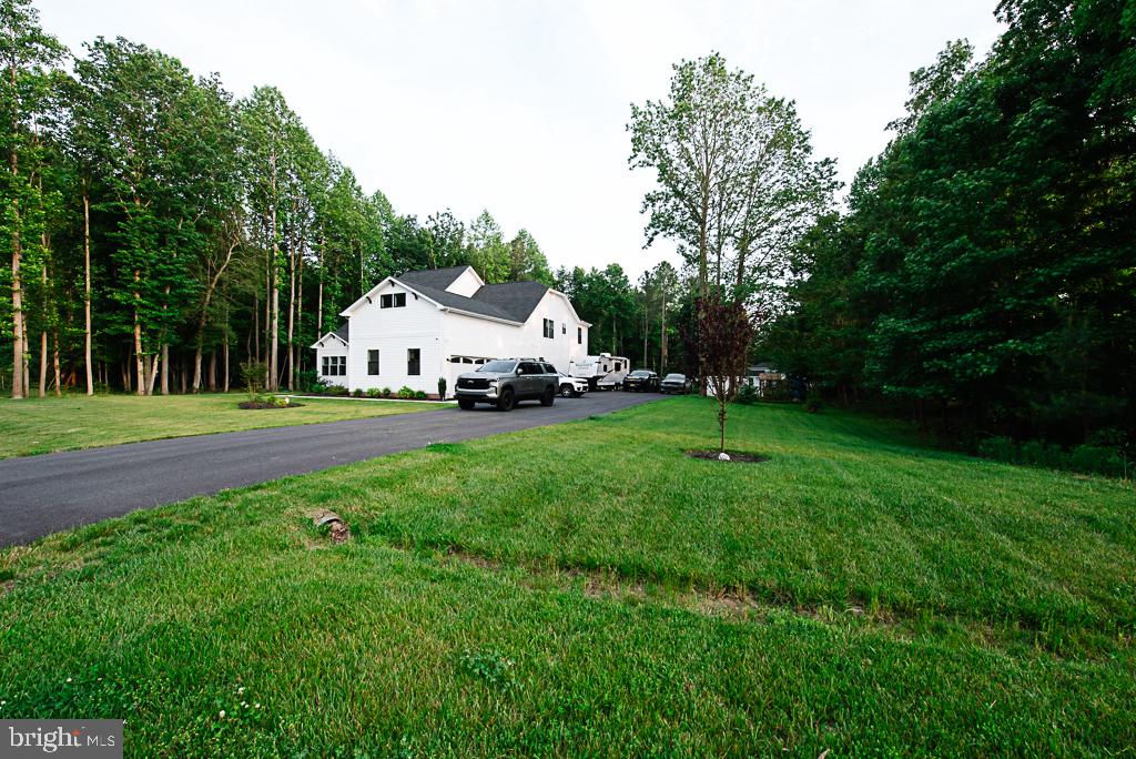 CANAAN WOODS - Residential