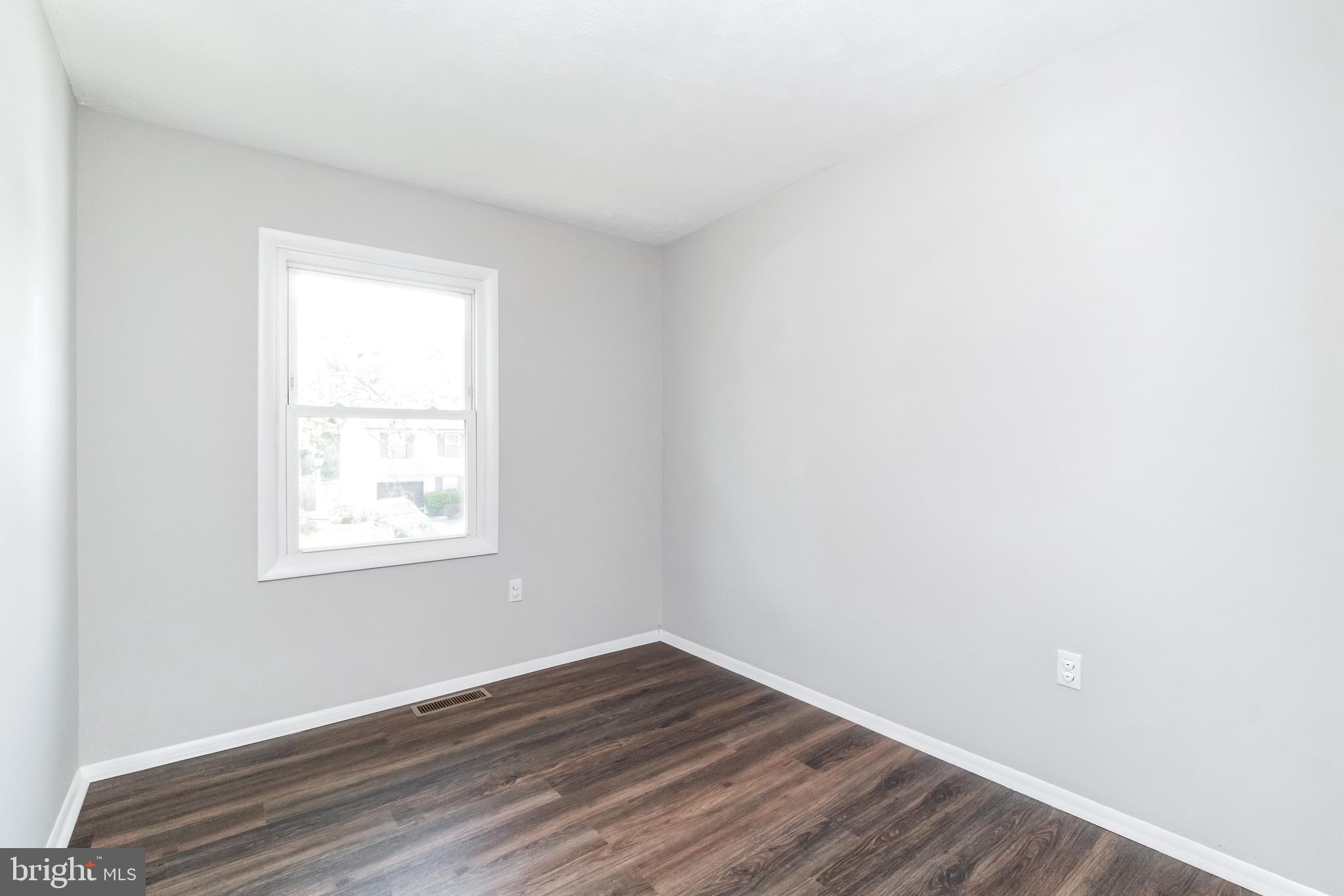 FOUR SEASONS ESTATES - Residential