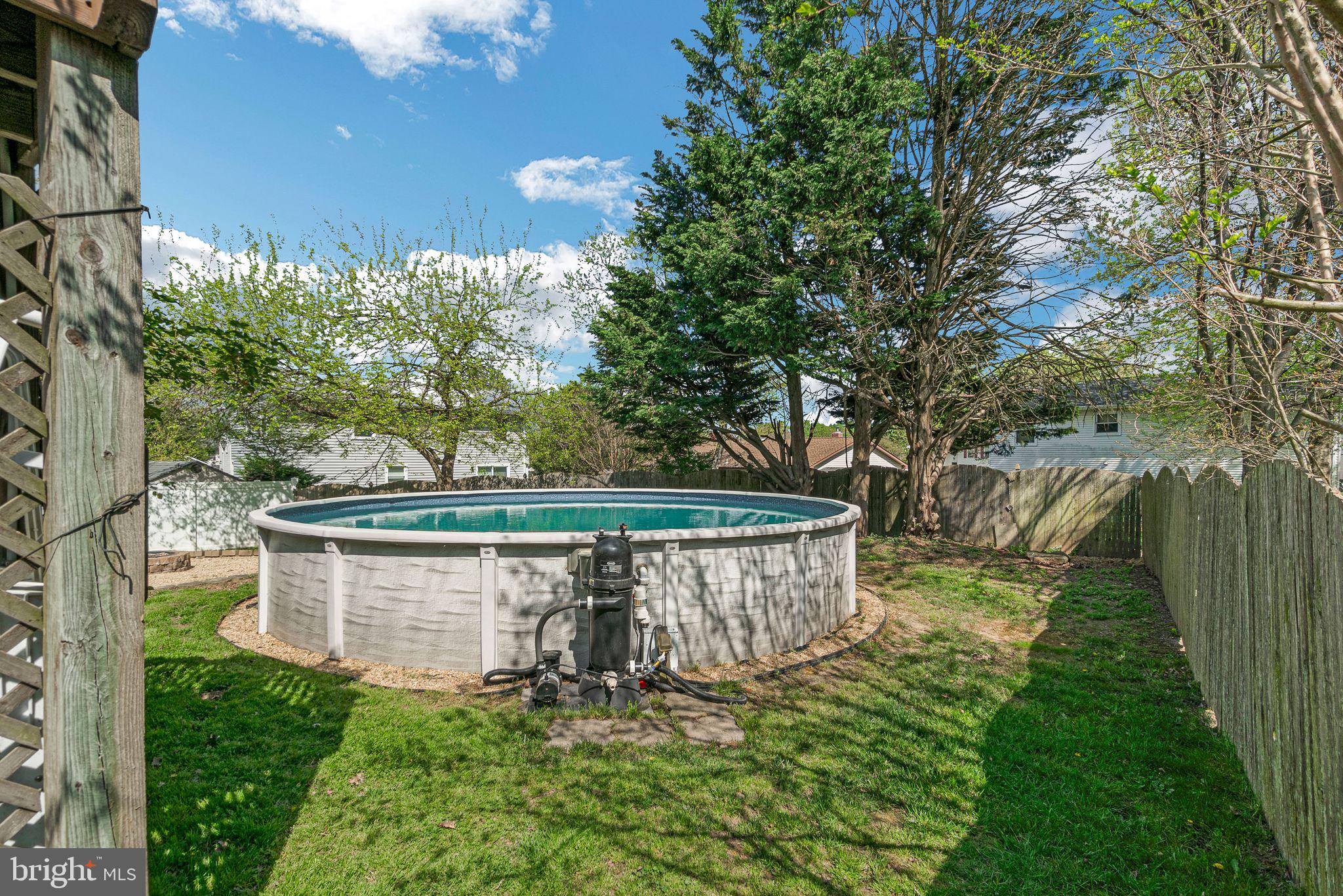 FOUR SEASONS ESTATES - Residential