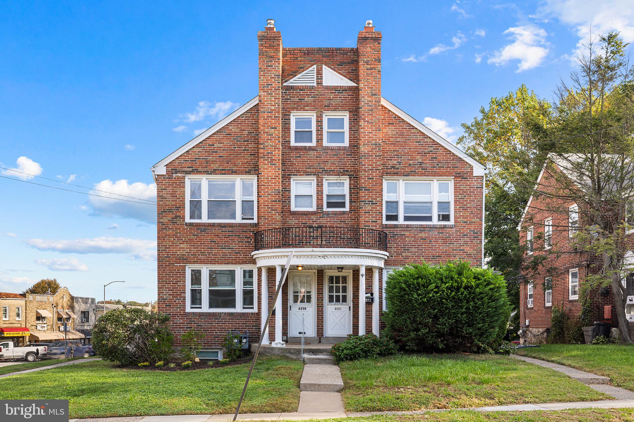 655 DREXEL AVENUE
