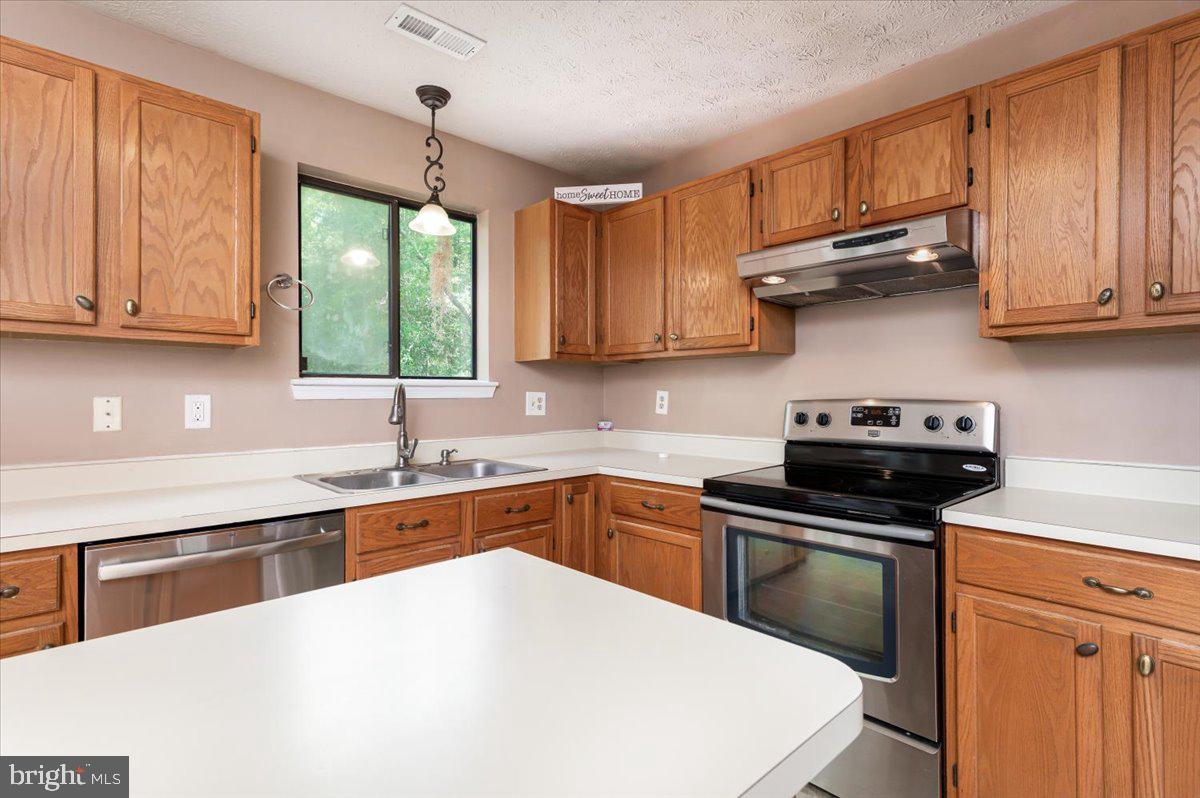 WALNUT RIDGE - Residential