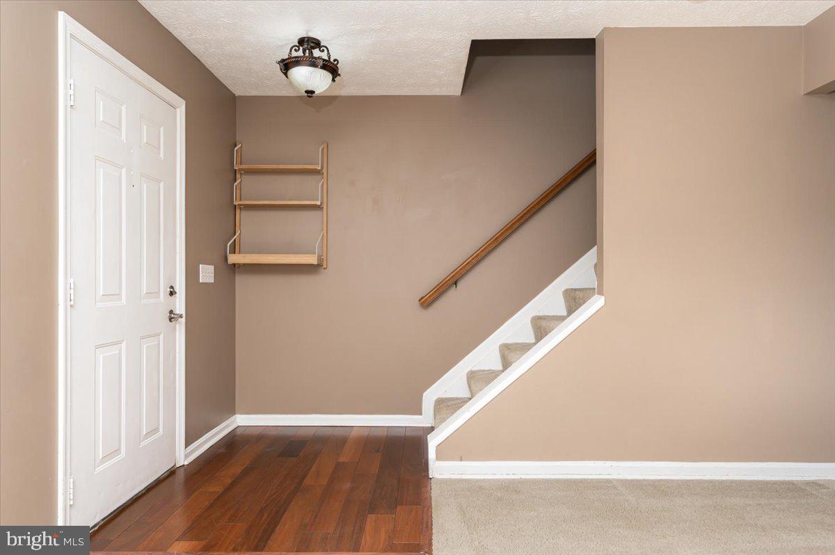 WALNUT RIDGE - Residential