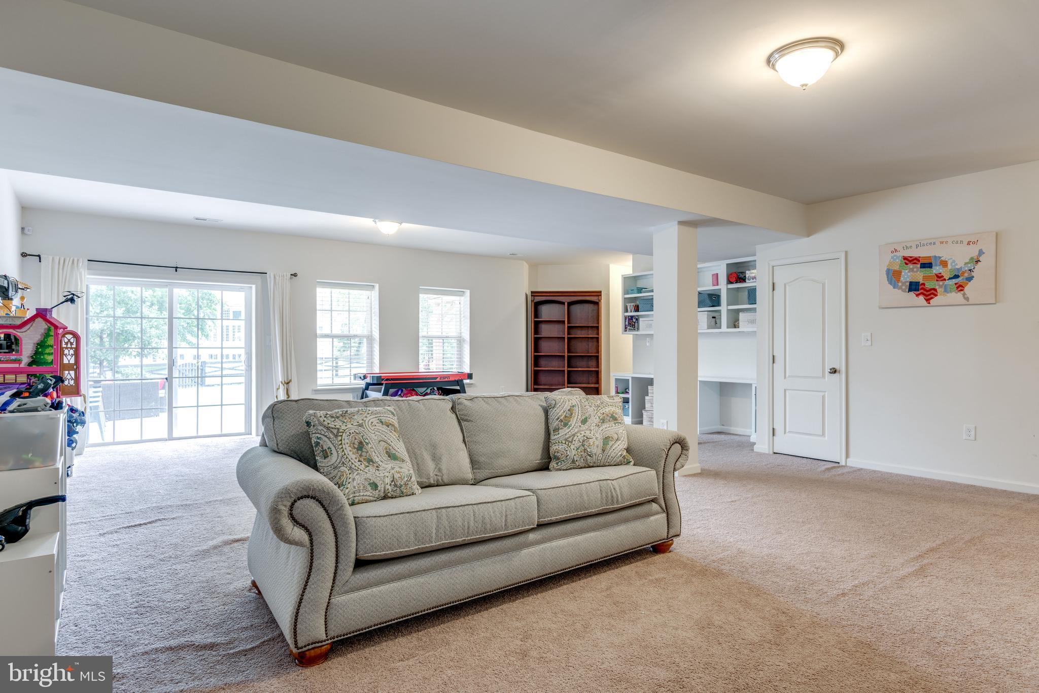 ROCKBRIDGE - Residential