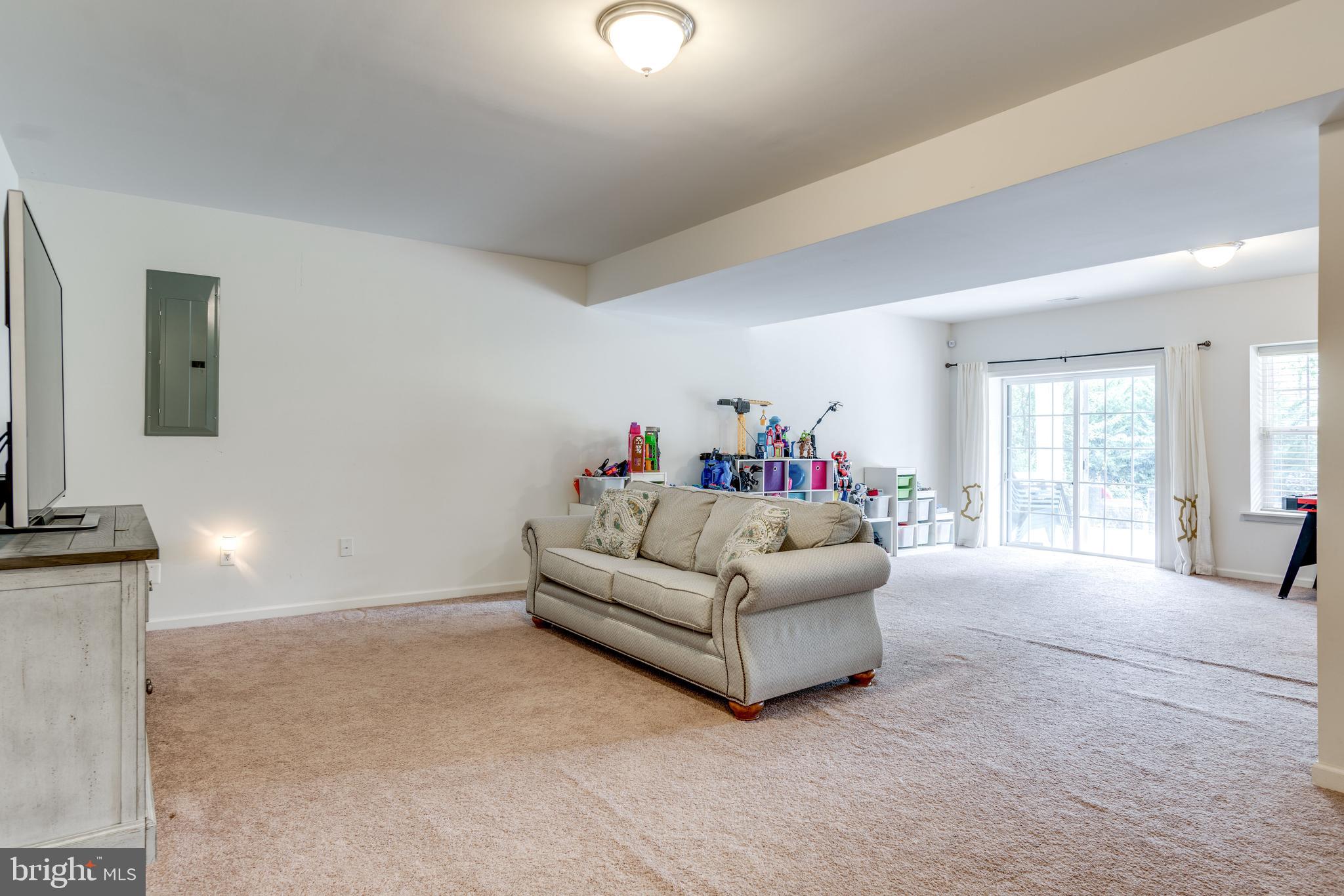 ROCKBRIDGE - Residential