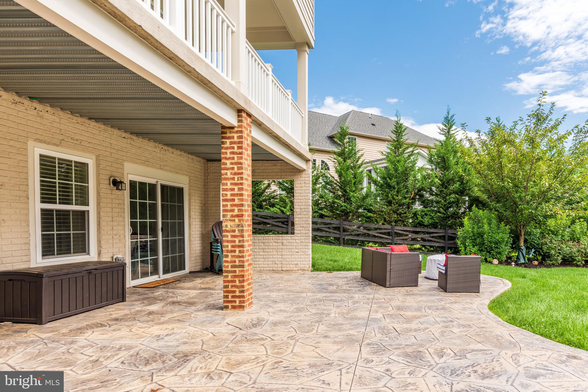 ROCKBRIDGE - Residential