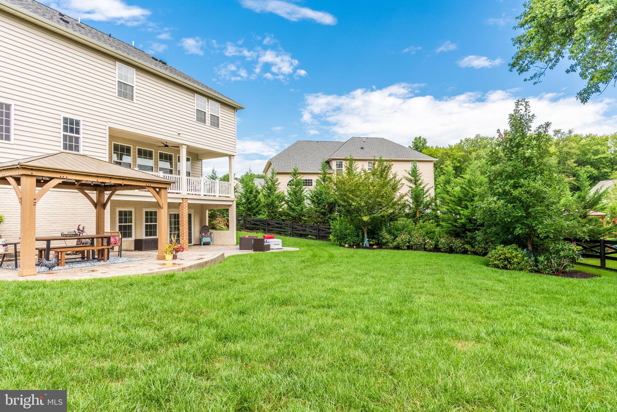 ROCKBRIDGE - Residential