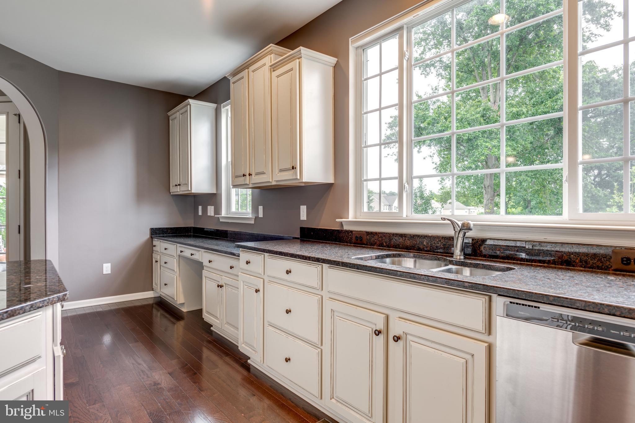 ROCKBRIDGE - Residential