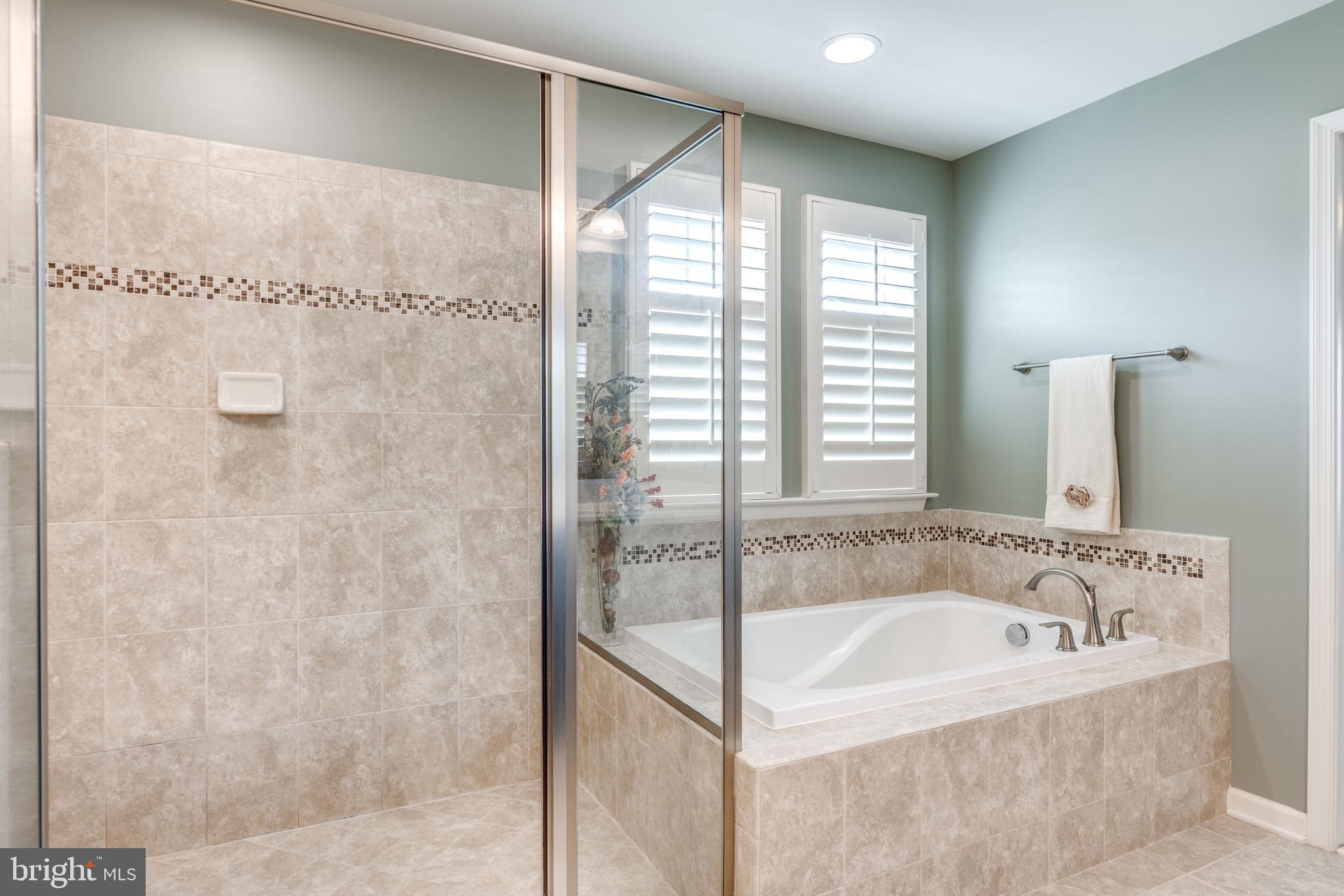 ROCKBRIDGE - Residential