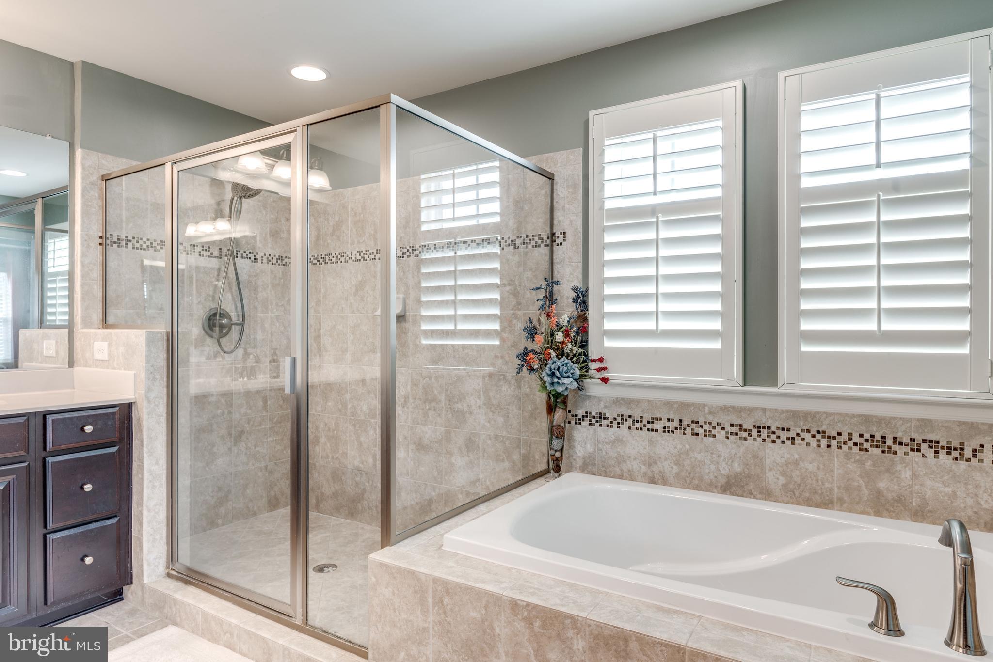 ROCKBRIDGE - Residential