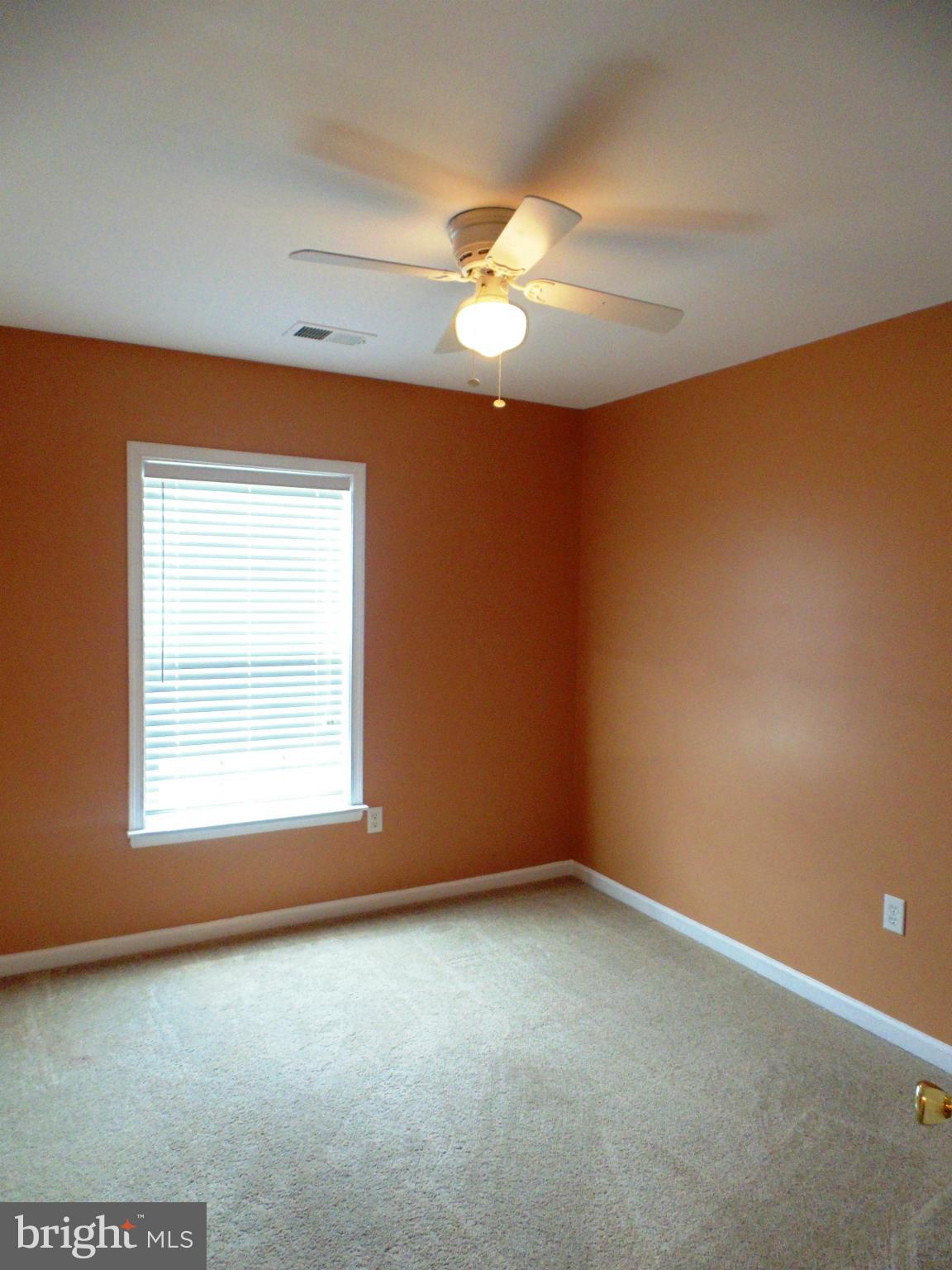 MILL CREEK - Residential Lease