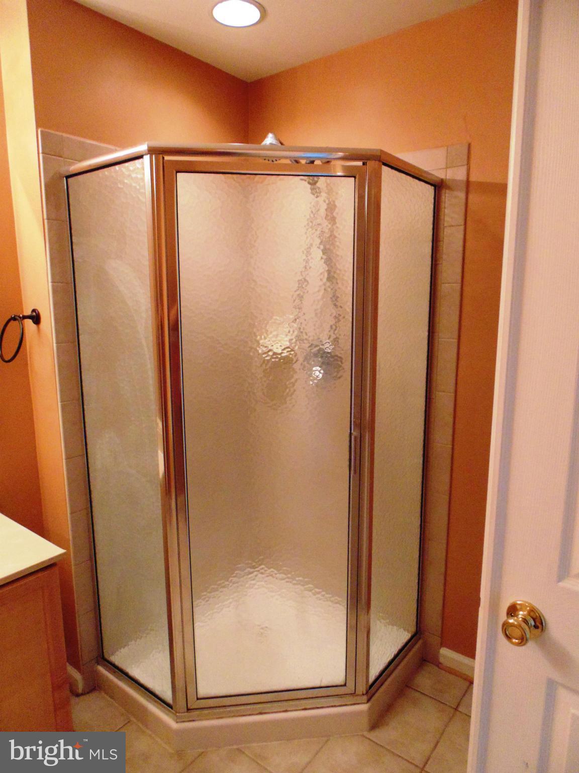 MILL CREEK - Residential Lease