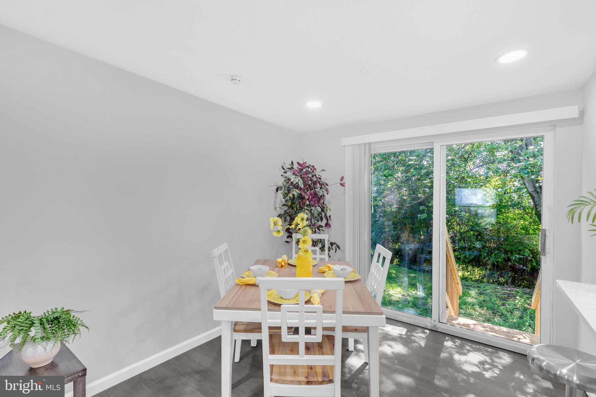 RAMBLING HILLS 0 - Residential