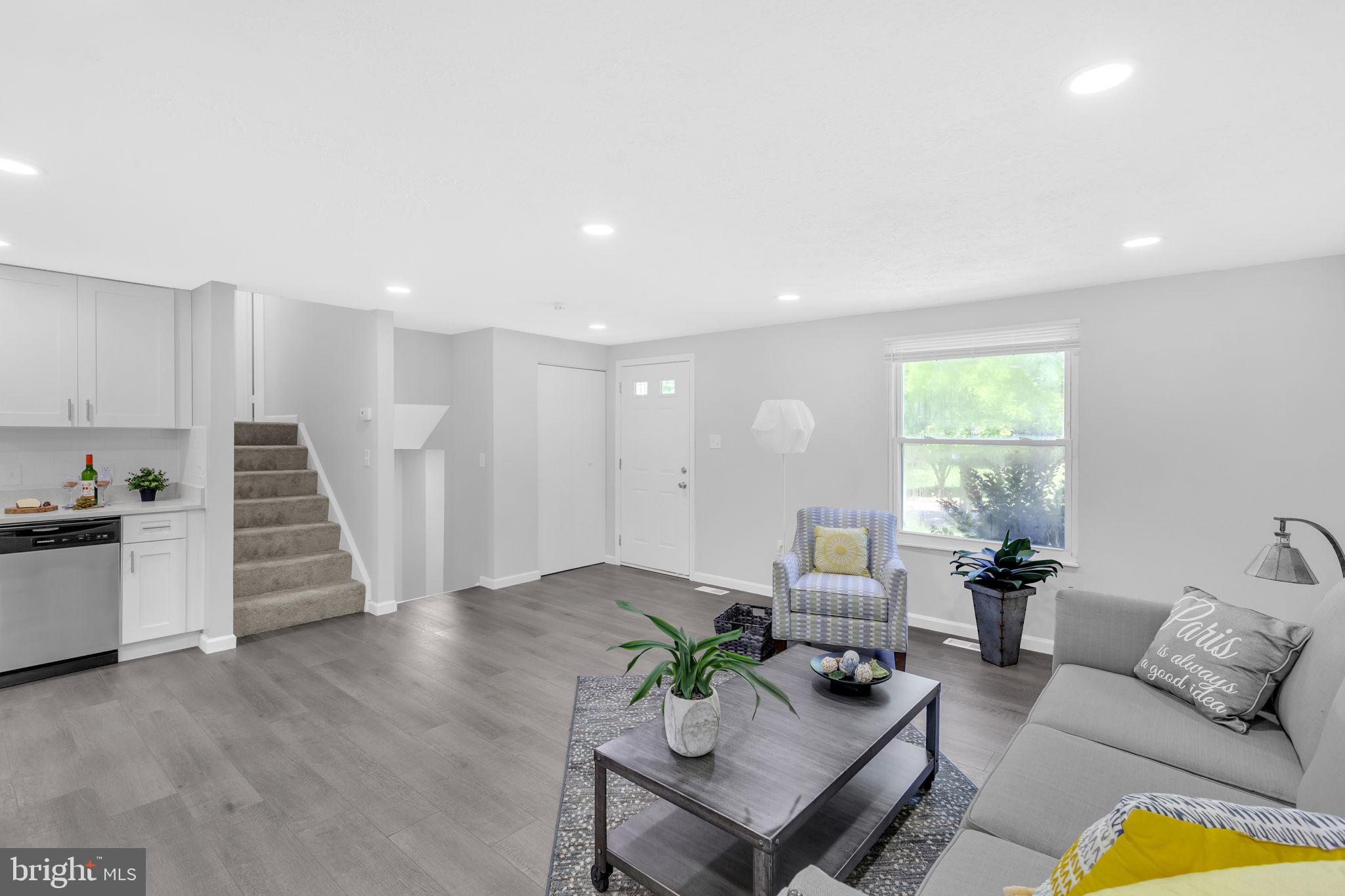 RAMBLING HILLS 0 - Residential