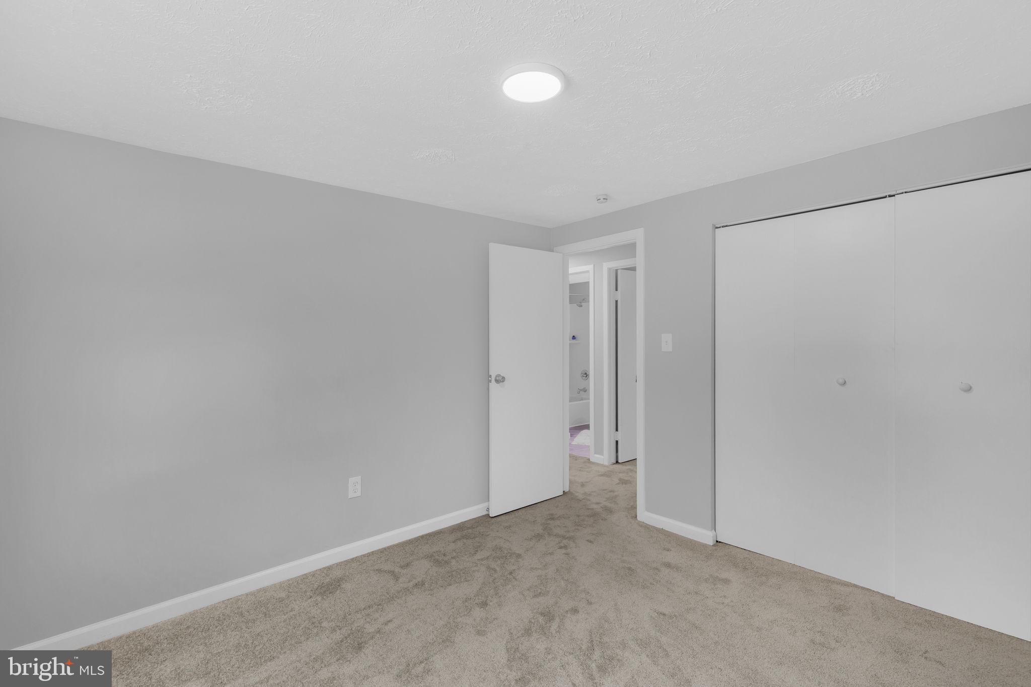 RAMBLING HILLS 0 - Residential