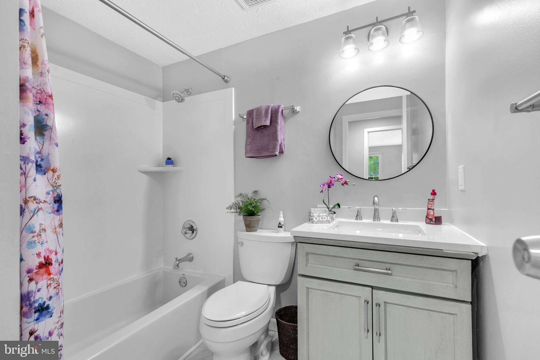 RAMBLING HILLS 0 - Residential