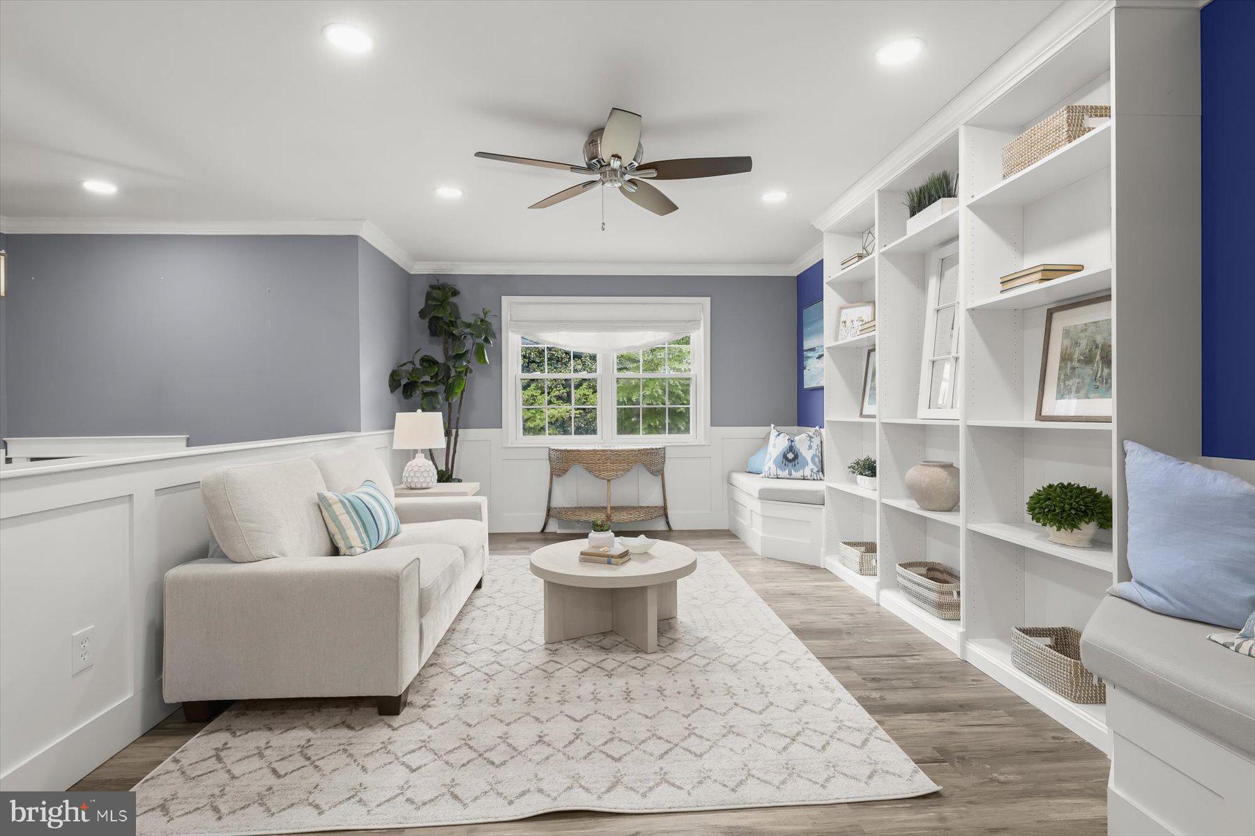 1309 HAWKINS LANE