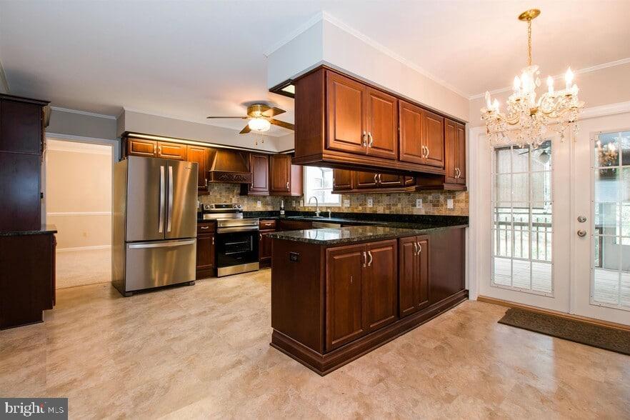 BELMONT ESTATES - Residential