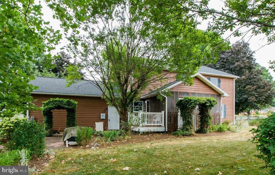 BELMONT ESTATES - Residential