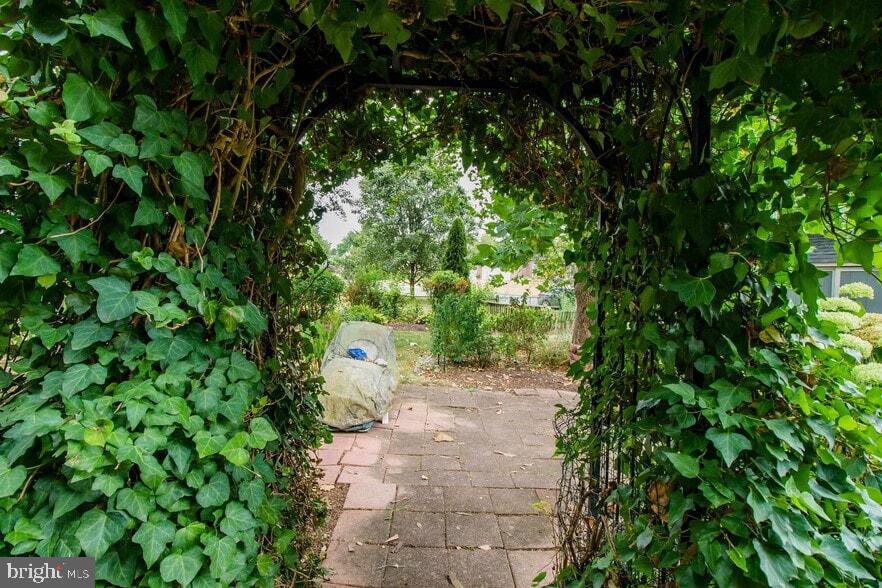 BELMONT ESTATES - Residential