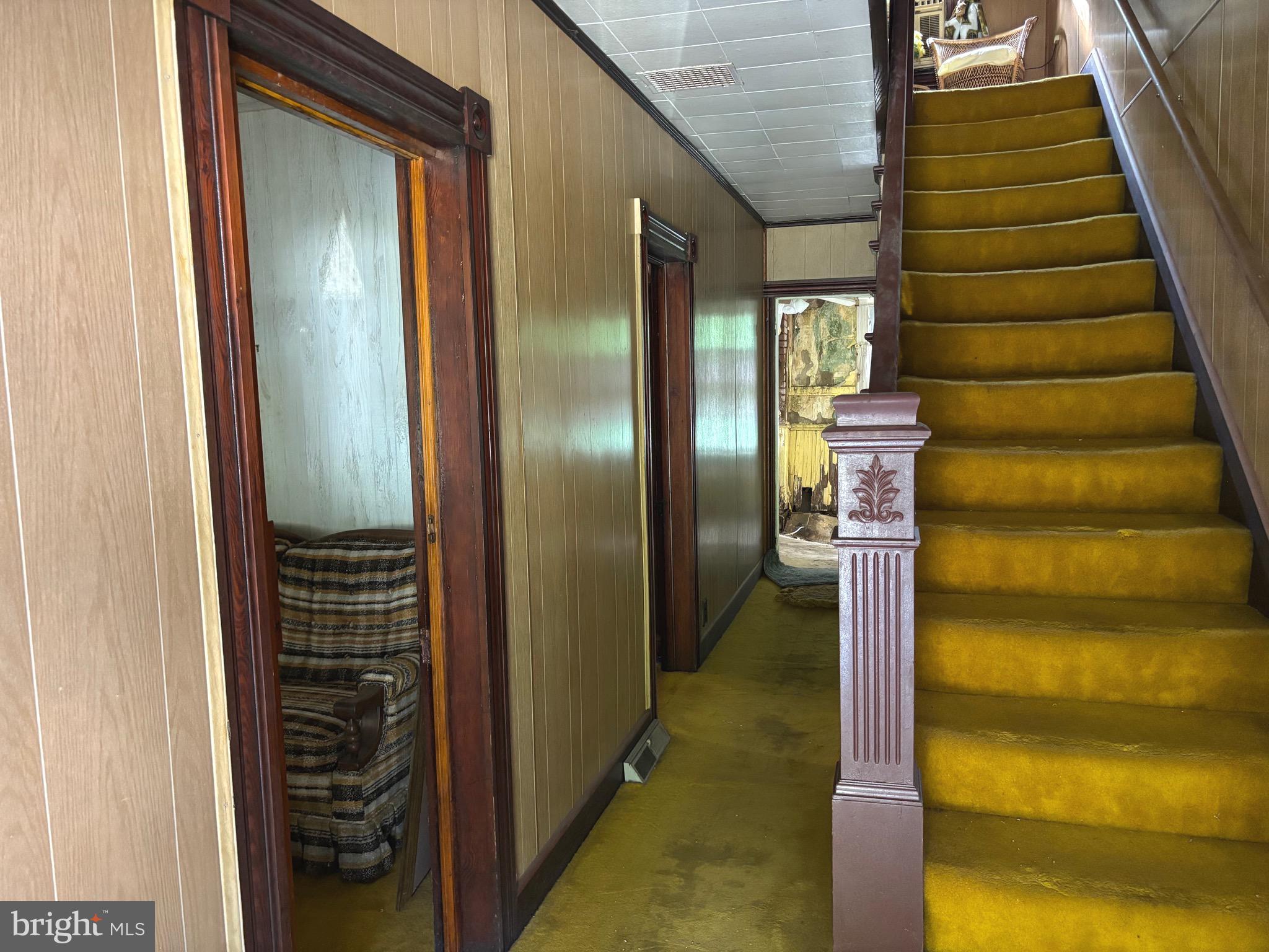 432 PINE AVENUE