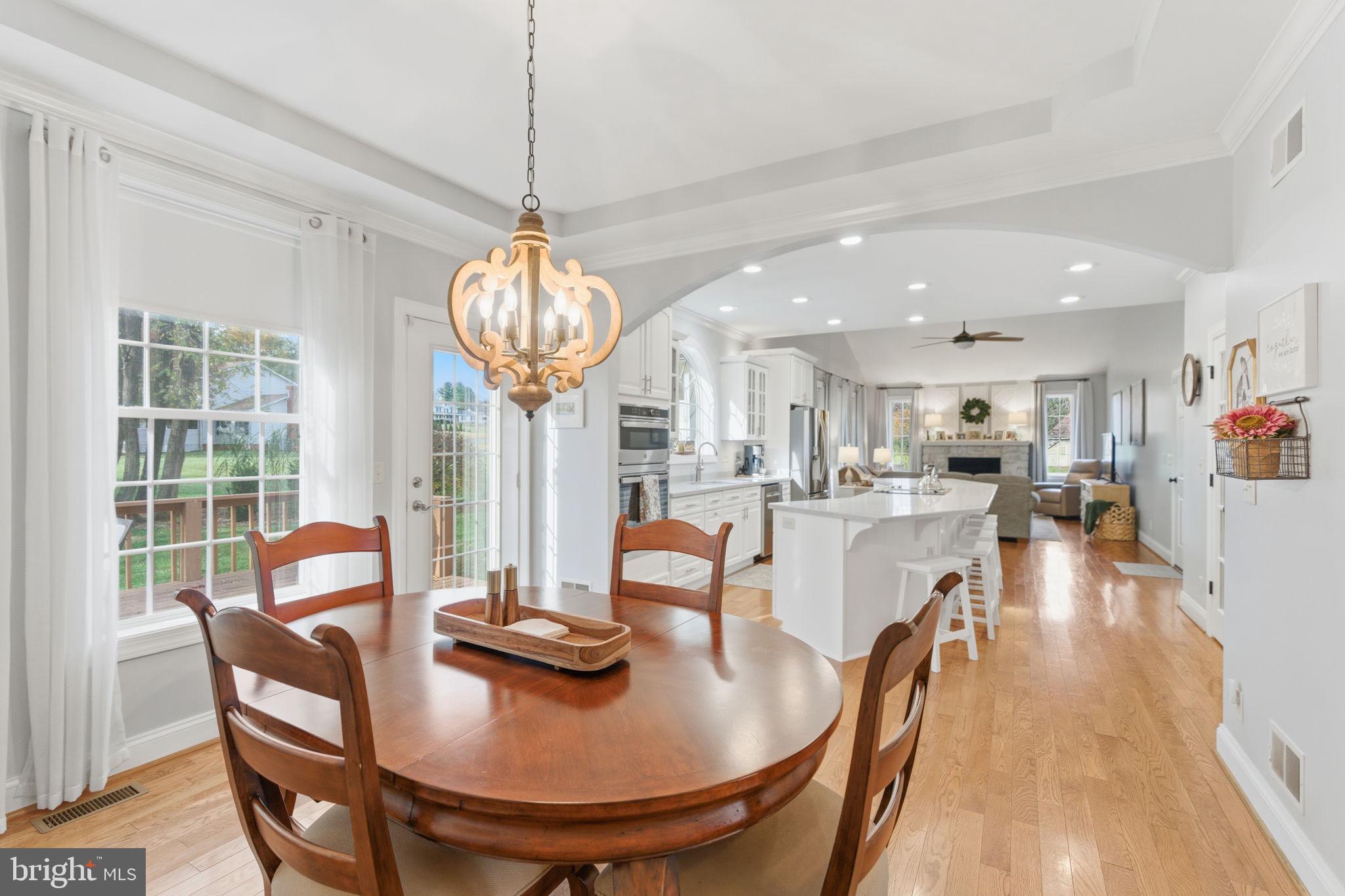 MOUNTAIN BROOK ESTATES - Residential