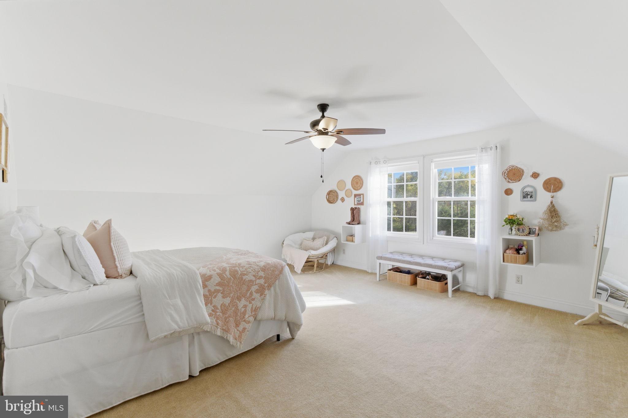 MOUNTAIN BROOK ESTATES - Residential