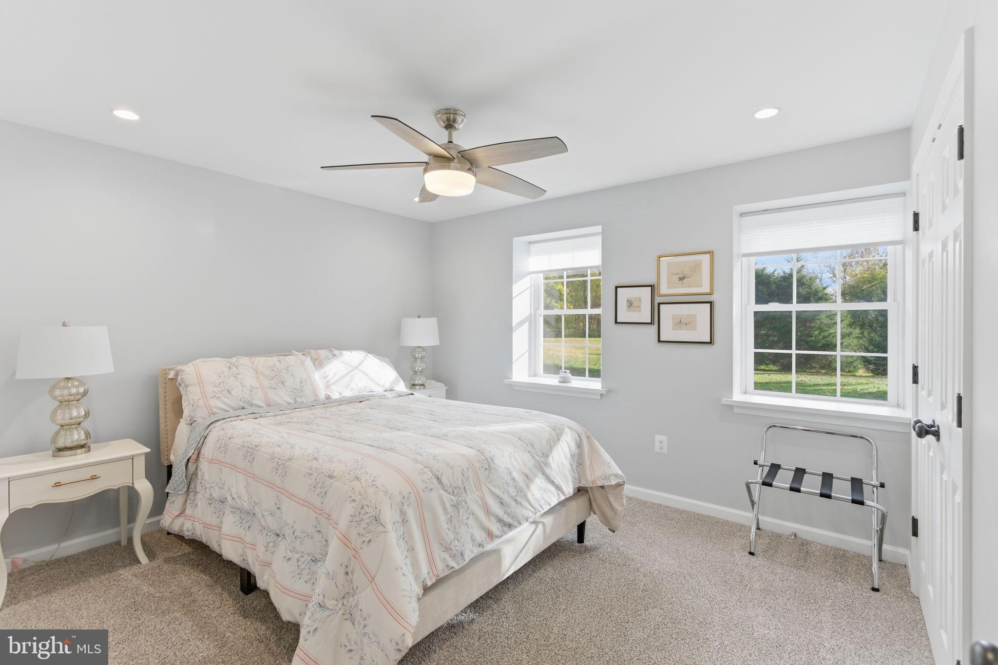 MOUNTAIN BROOK ESTATES - Residential