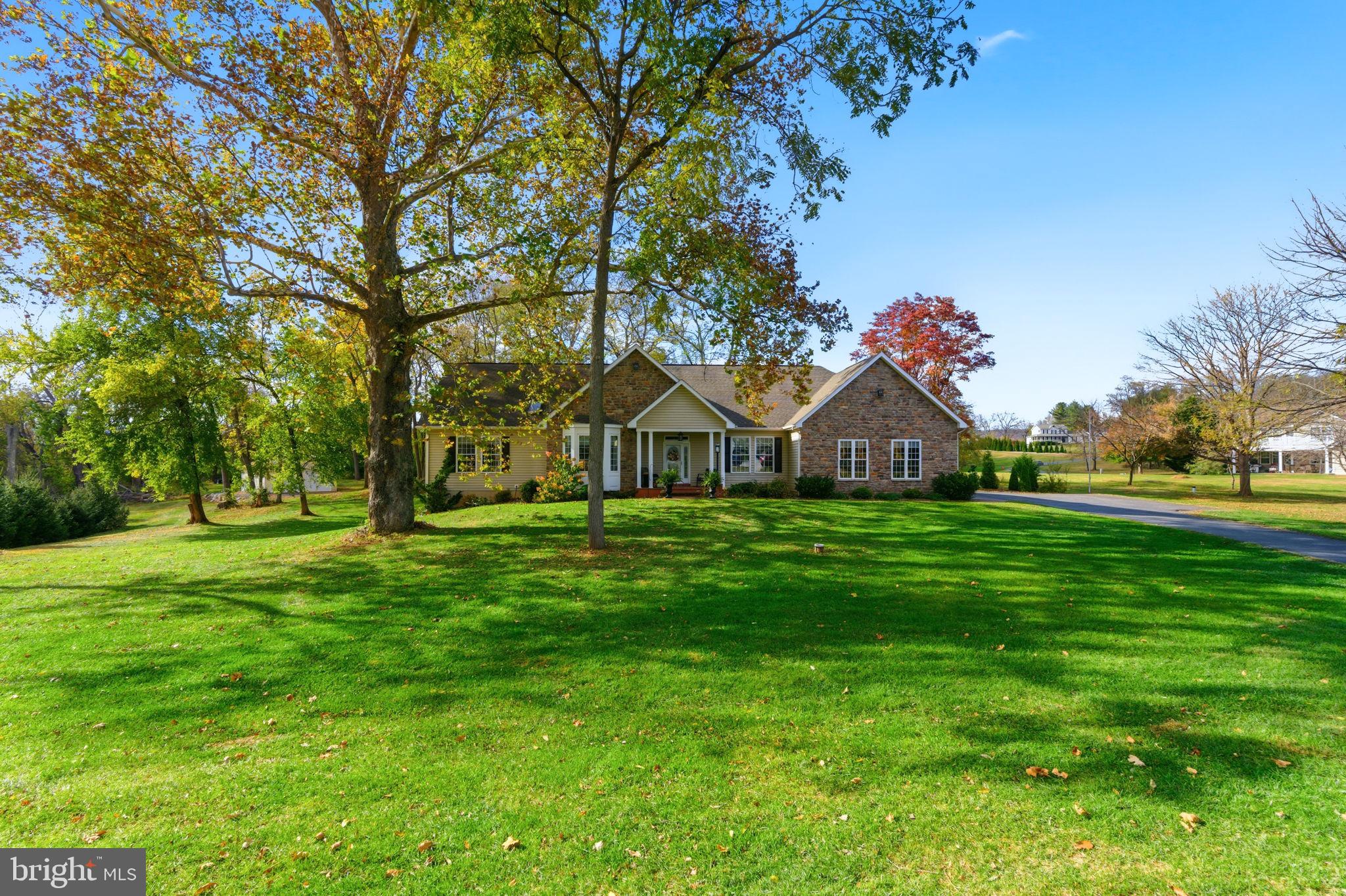 MOUNTAIN BROOK ESTATES - Residential