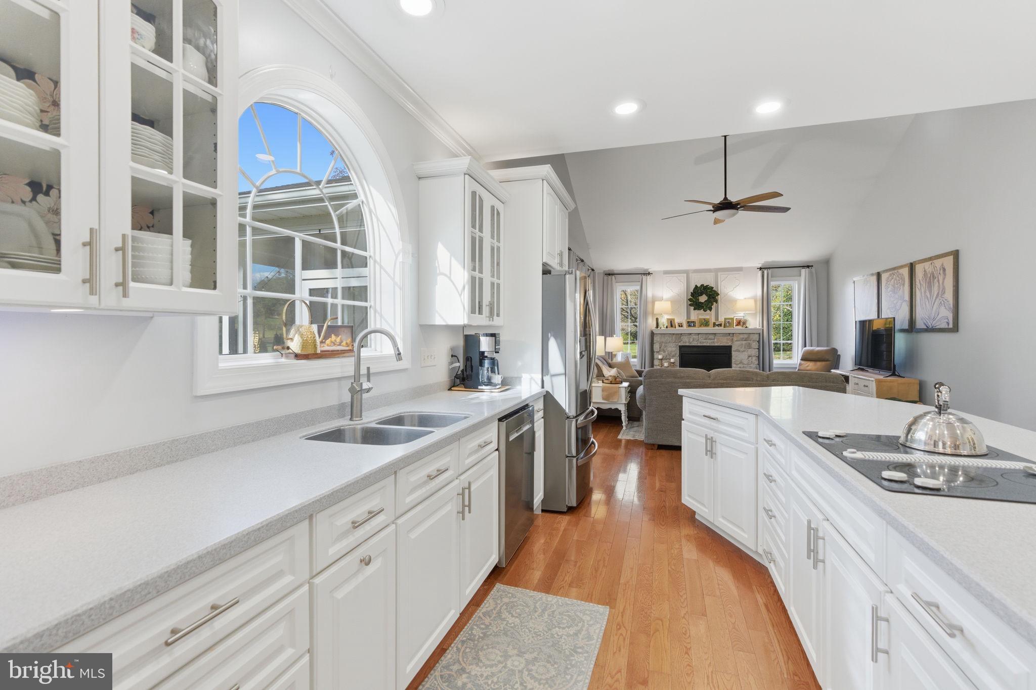 MOUNTAIN BROOK ESTATES - Residential