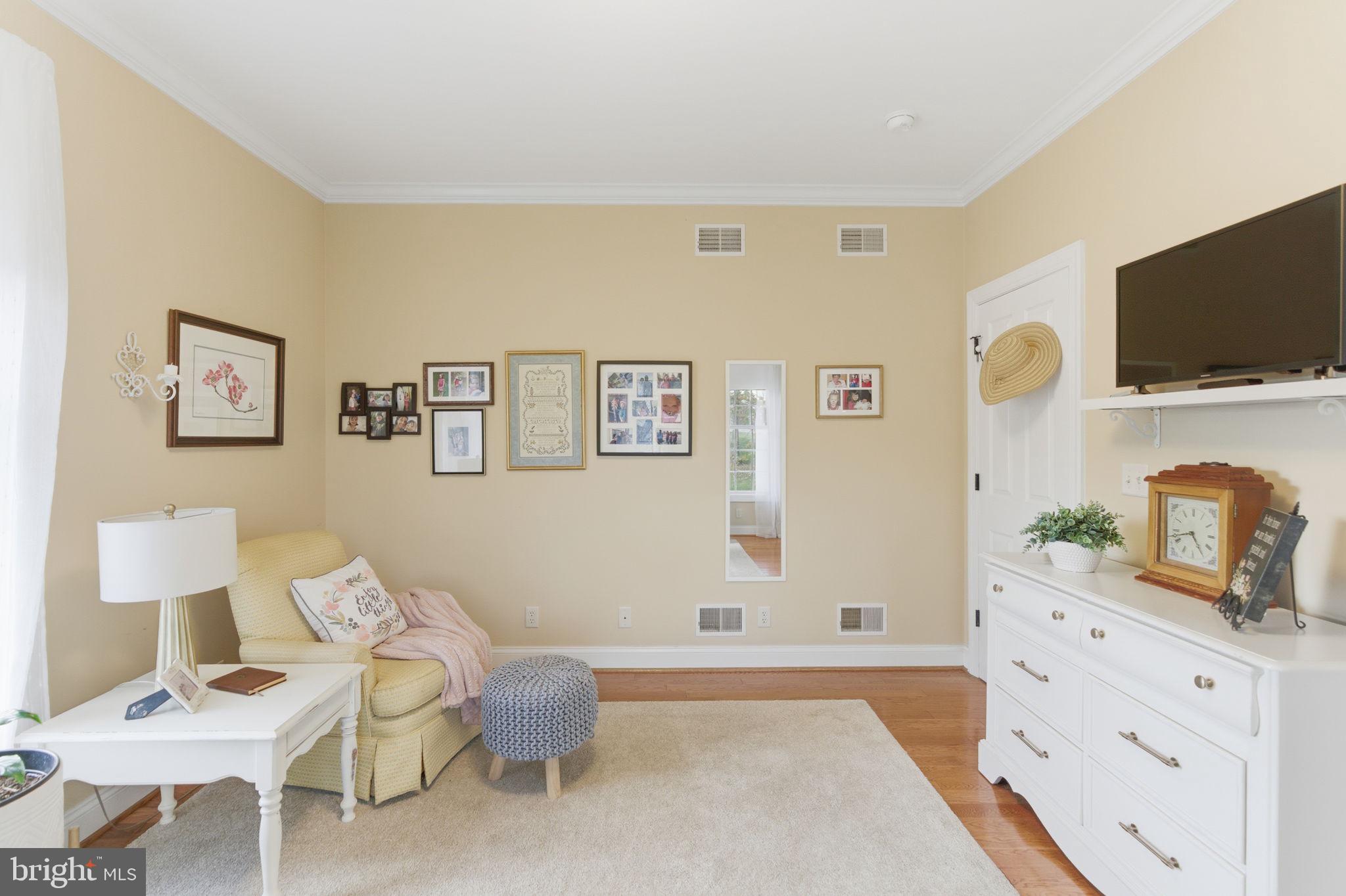 MOUNTAIN BROOK ESTATES - Residential