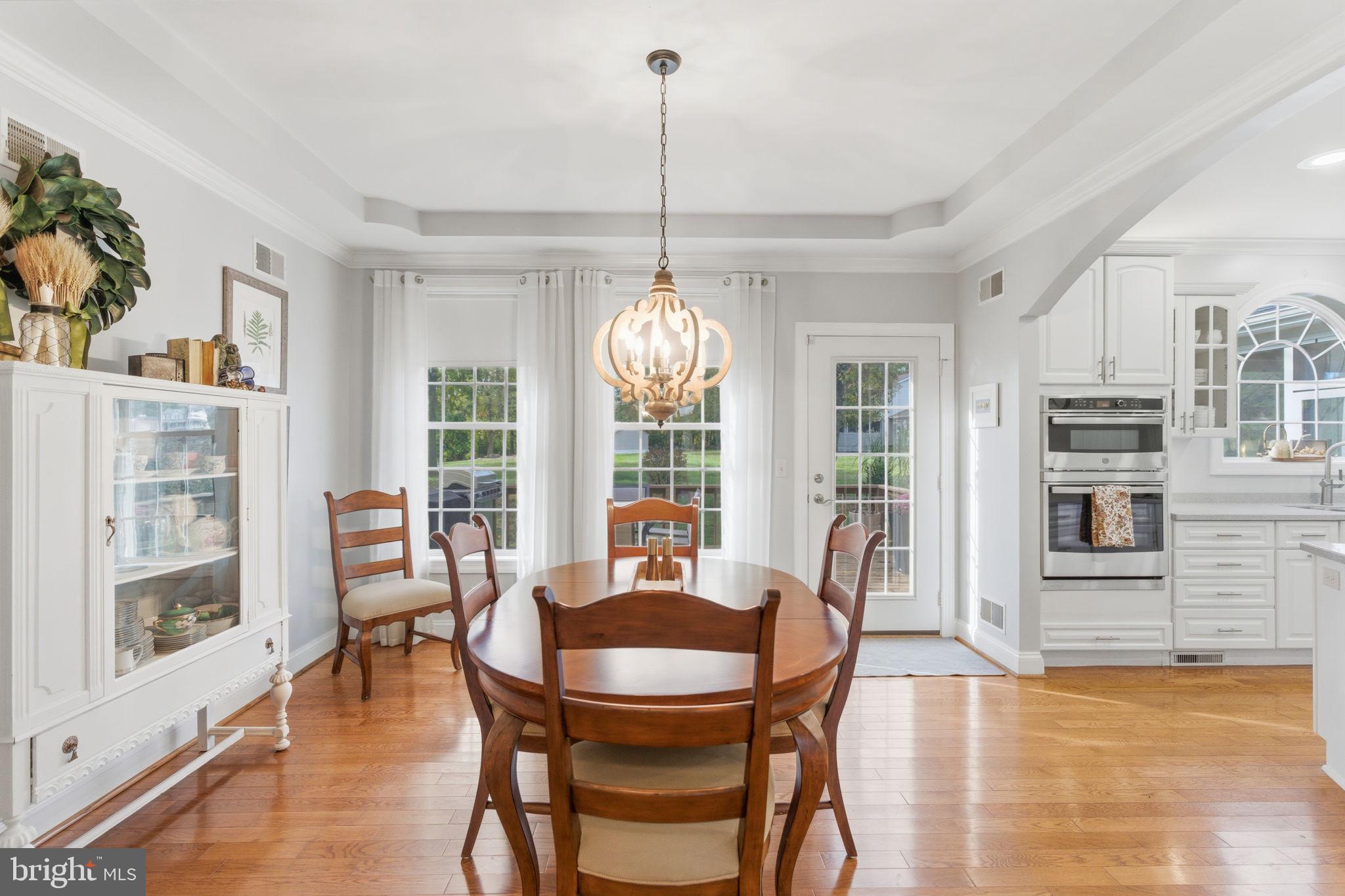 MOUNTAIN BROOK ESTATES - Residential