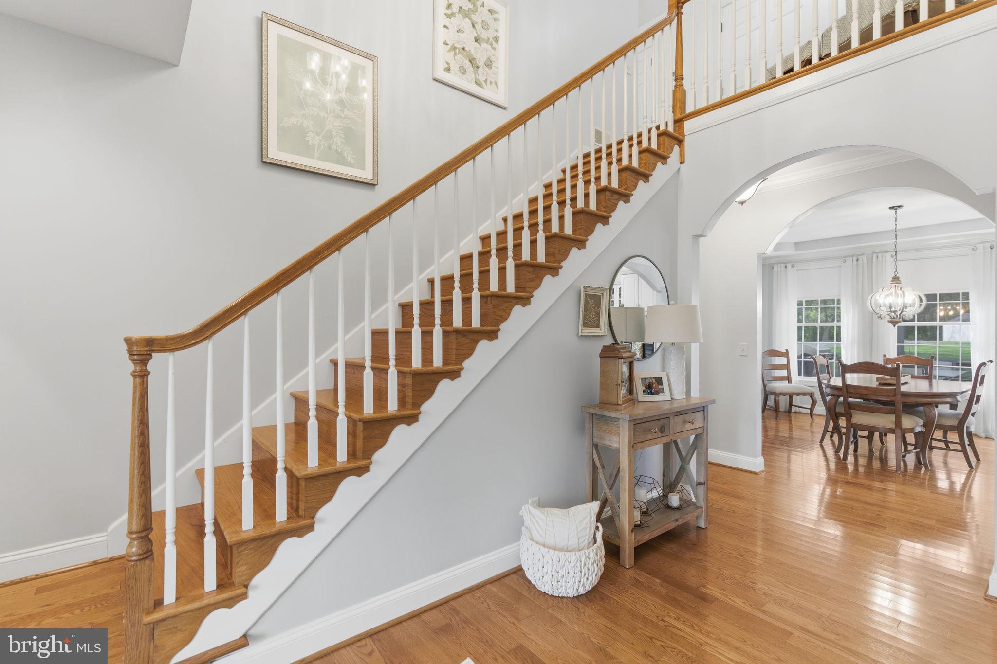 MOUNTAIN BROOK ESTATES - Residential