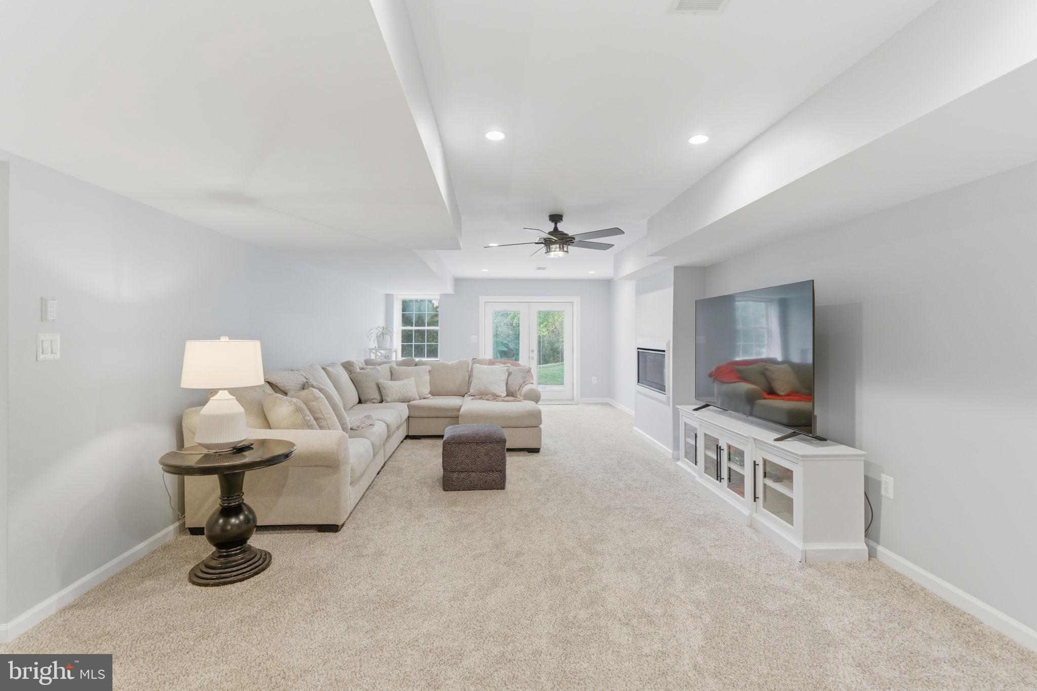 MOUNTAIN BROOK ESTATES - Residential