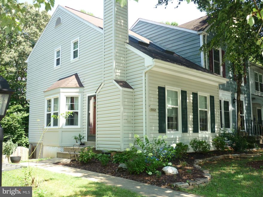 Don't miss this opportunity to rent a little piece of heaven in the established Montclair community. This well maintained two bed two bath end unit is available for immediate move in. The floor plan boasts a full bath and bed on the main level, loft and master bed and bath on the top level, and ample storage and entertaining on the basement level that leads out to the beautifully landscaped yard.