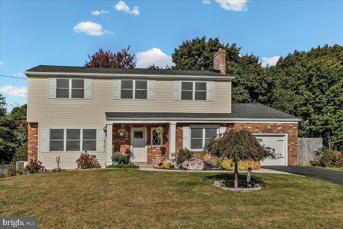 2300 OVERLOOK DRIVE