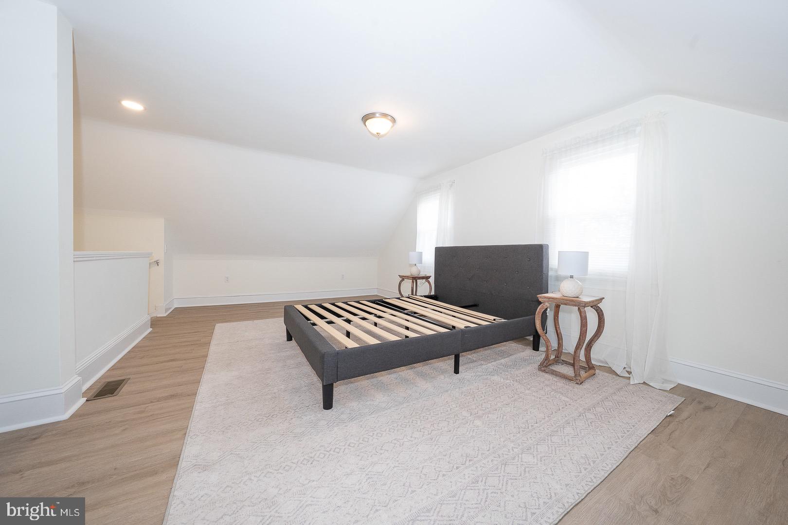 BRYN MAWR - Residential Lease