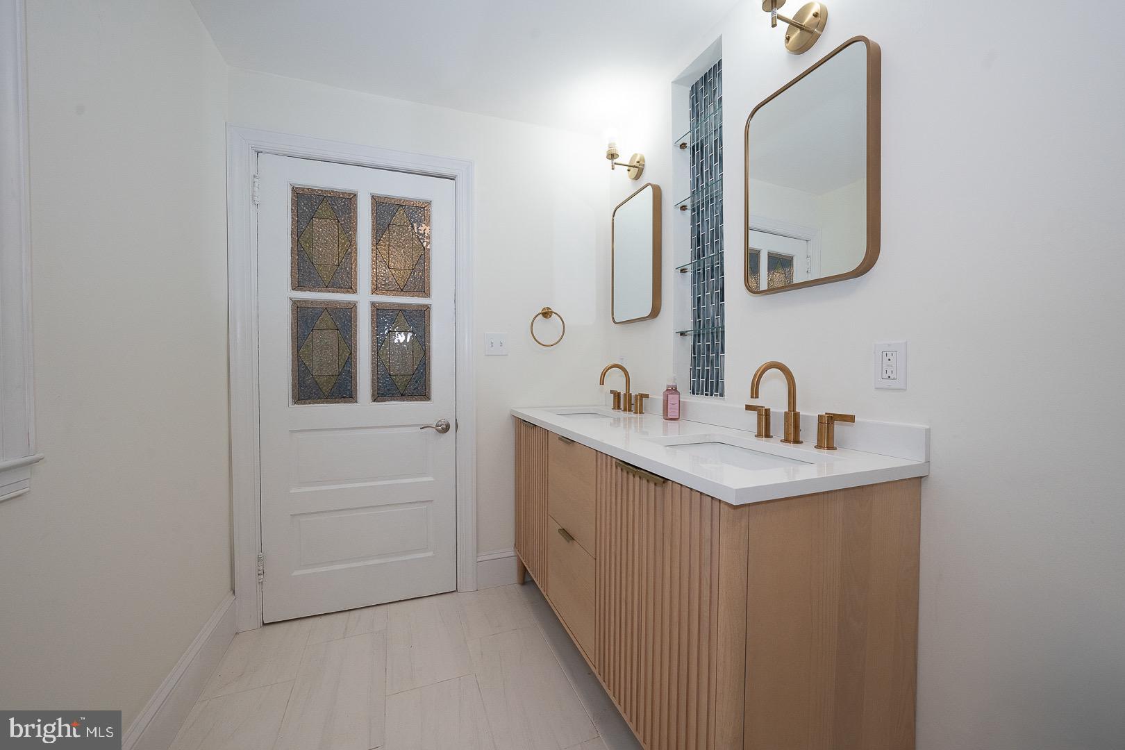 BRYN MAWR - Residential Lease