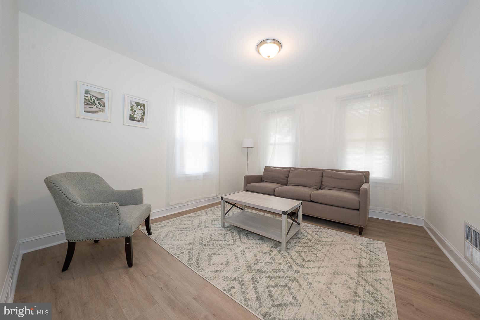 BRYN MAWR - Residential Lease