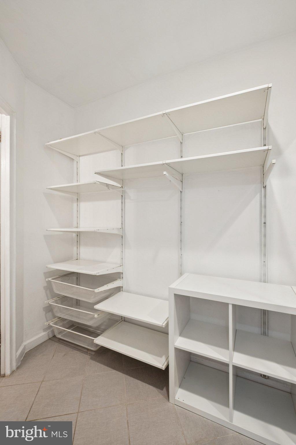 ART MUSEUM AREA - Residential