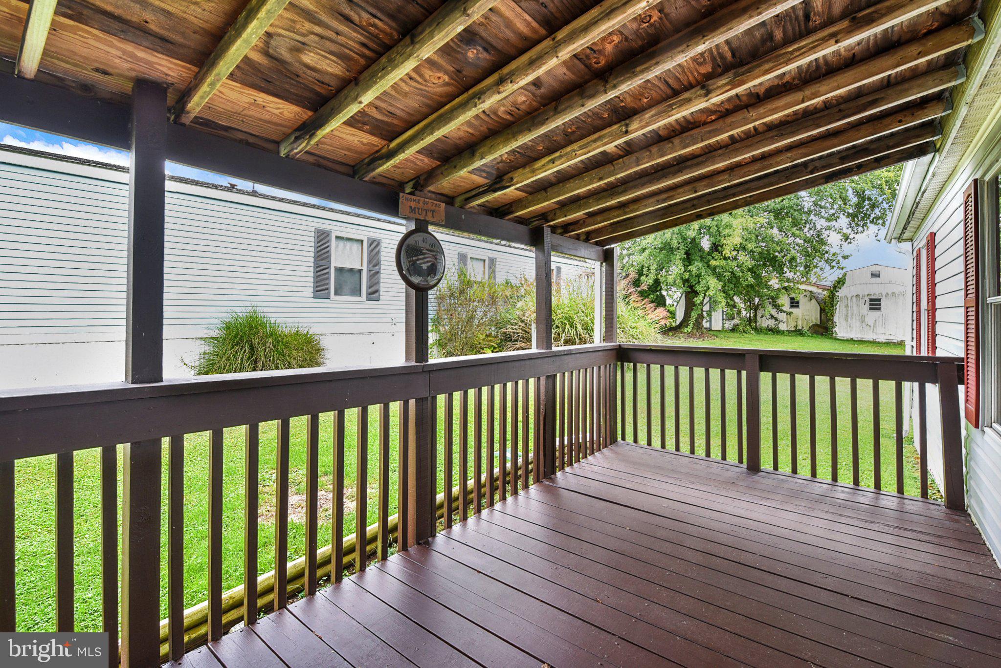 16 SIDING LANE