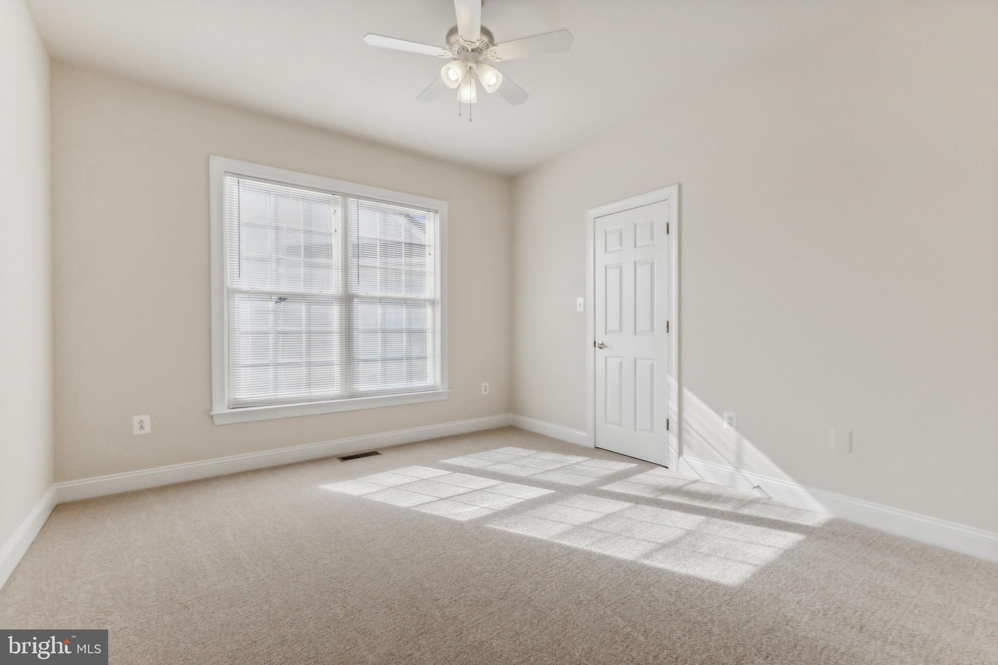 ST CHARLES HERITAGE - Residential