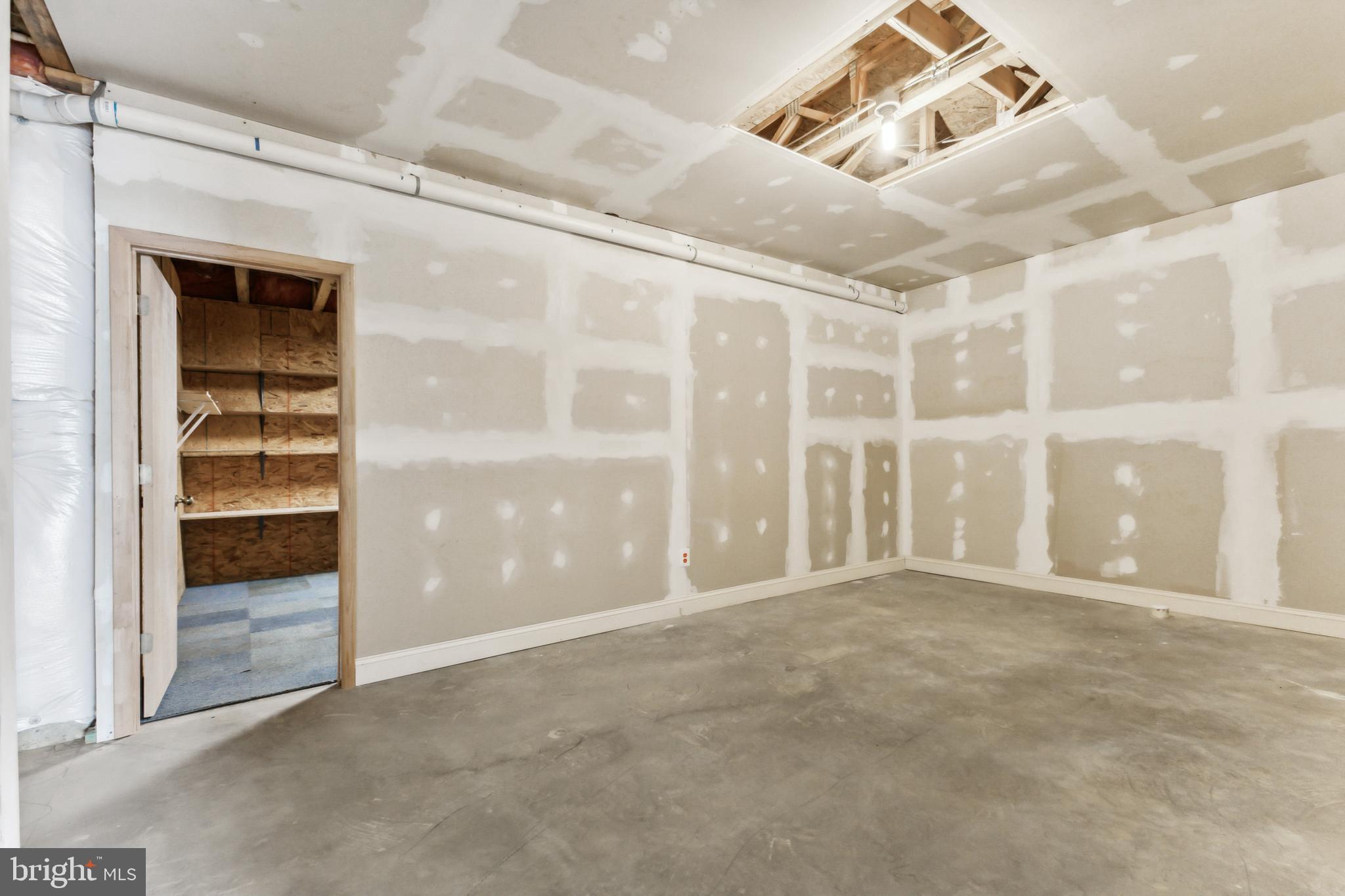 ST CHARLES HERITAGE - Residential