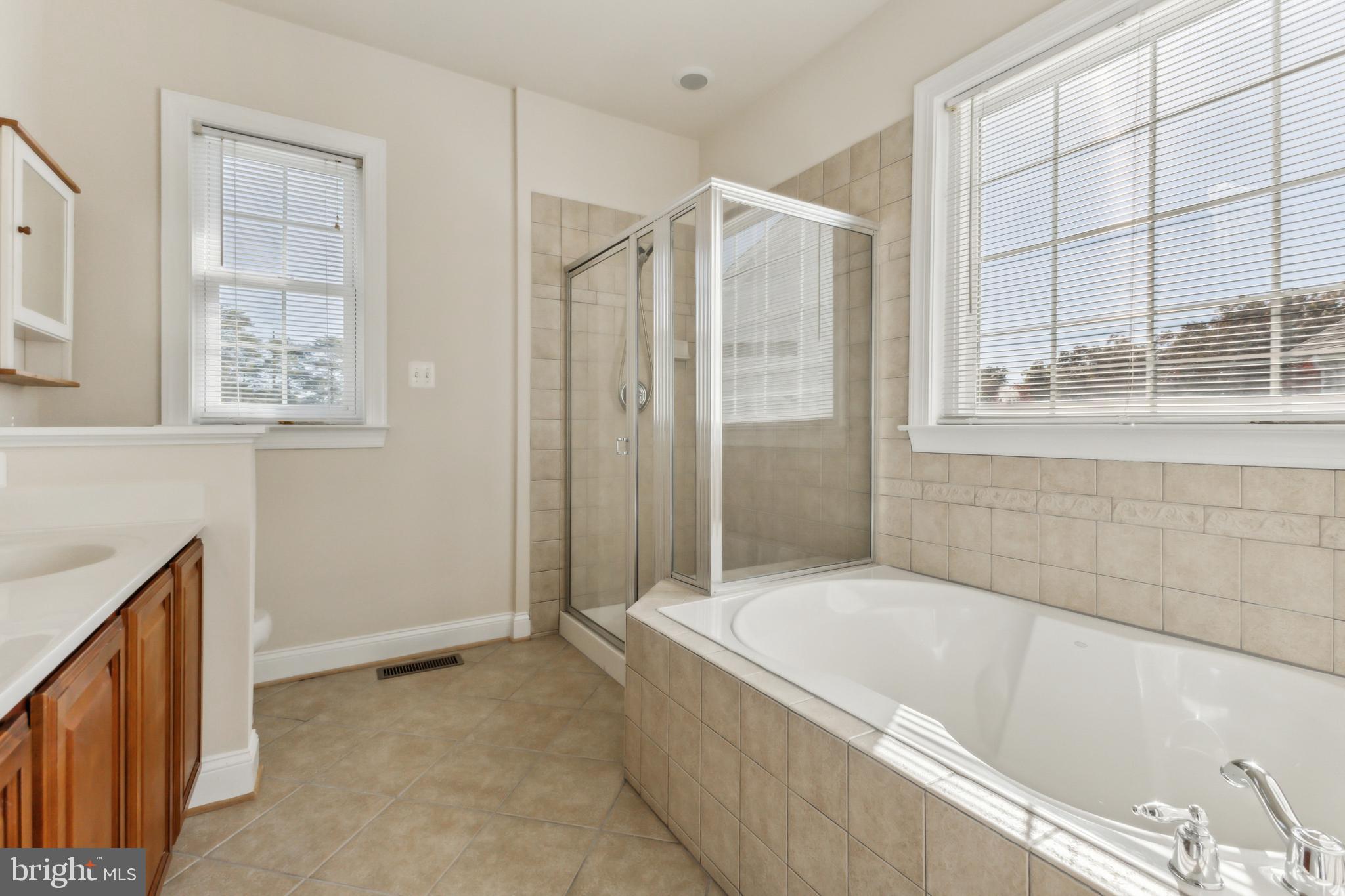 ST CHARLES HERITAGE - Residential