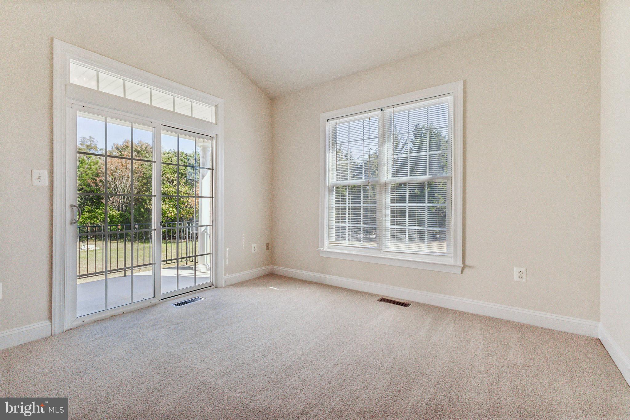 ST CHARLES HERITAGE - Residential