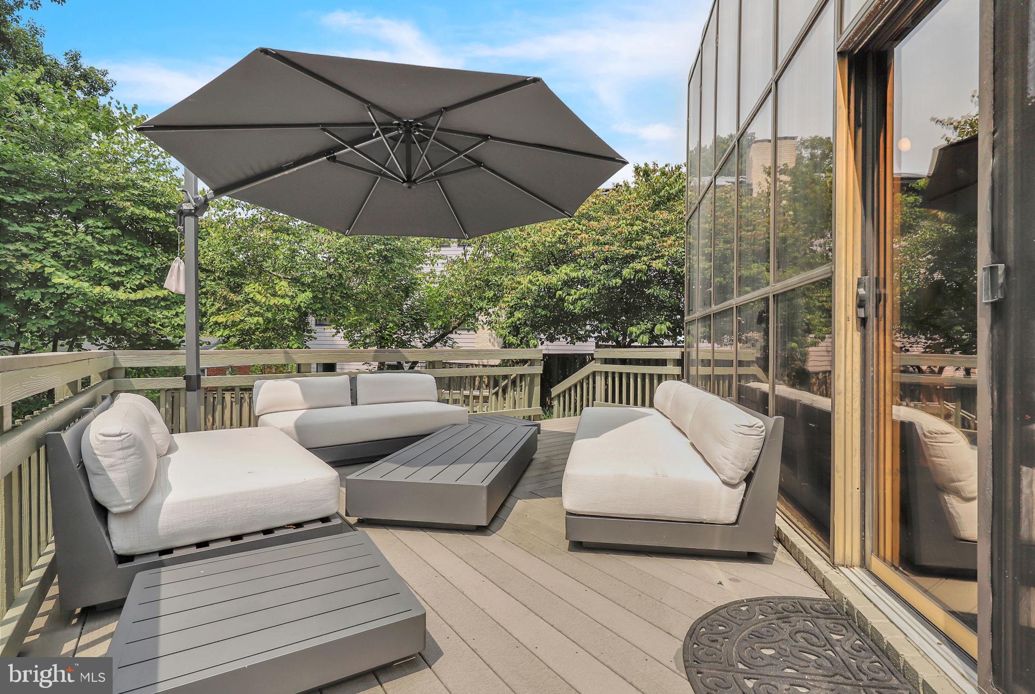 BANNOCKBURN ESTATES - Residential