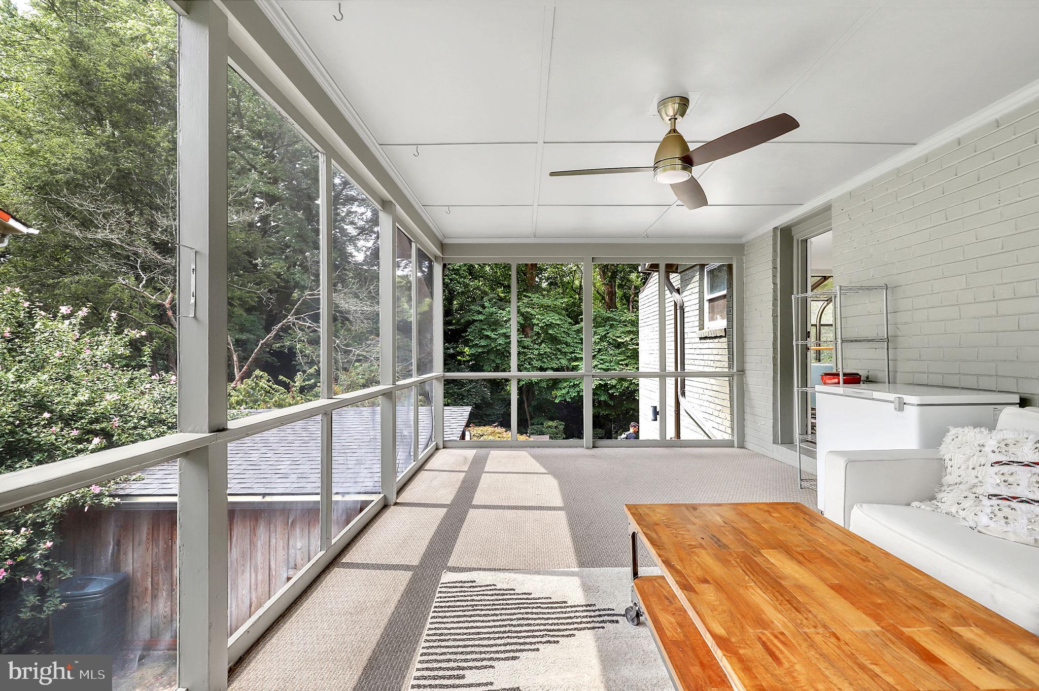 BANNOCKBURN ESTATES - Residential