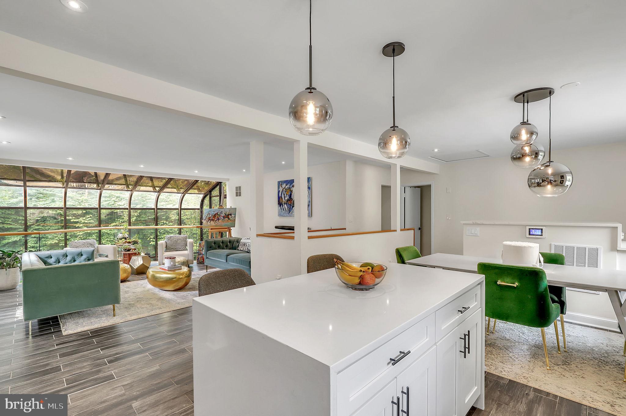 BANNOCKBURN ESTATES - Residential